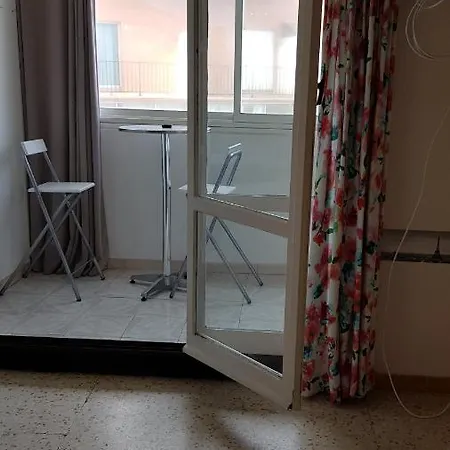 Apartment Studio Au Bord De La Mer Agde